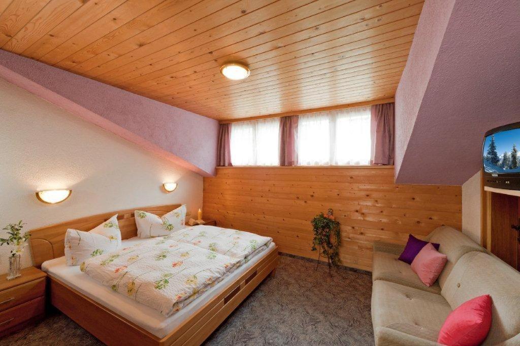 מלון פרטנאו Haus Birgit מראה חיצוני תמונה